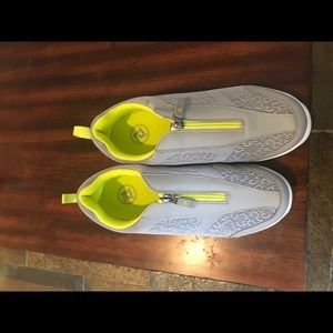 Women's Propet Grey Athletic Shoes Zipper 9.5 4E